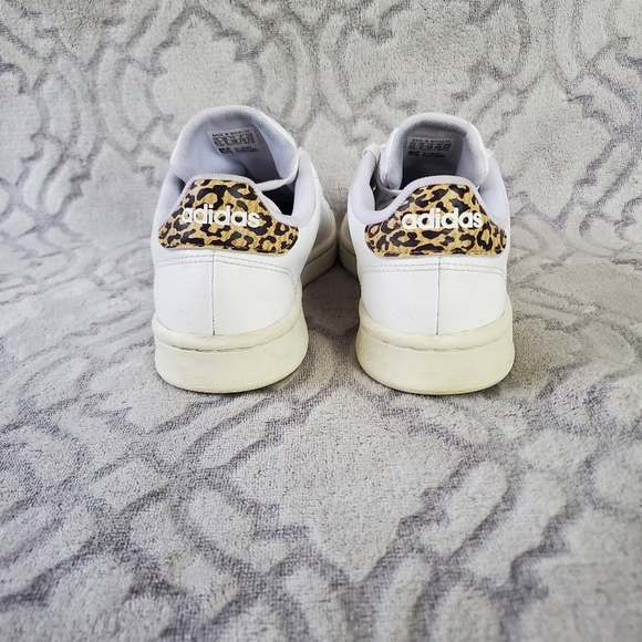 Women's Adidas White Advantage Sneakers - Picture 5 of 11